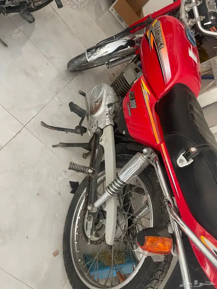 سوزوكي AX100 6