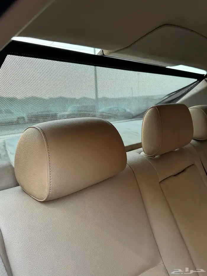 للبيع BMW 523 i موديل 2011 نظيفه 12