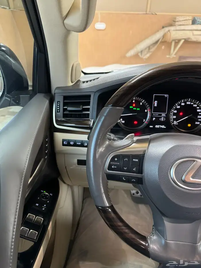 لكزس 2020 سعودي LX 25