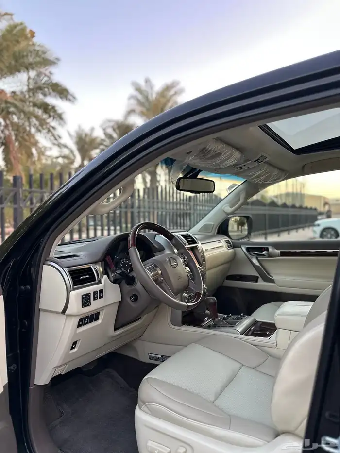 لكزس GX460 موديل 2014 سعودي فل كامل 15