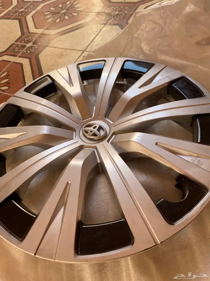 طوس كامري شبه جديده 1