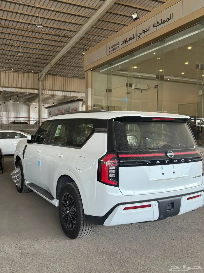 نيسان باترول بلاتنيوم 2026 11