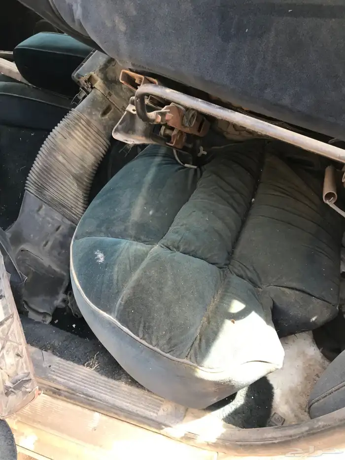 للبيع مراتب بيوك اللون كحلي وكاله شرط 6