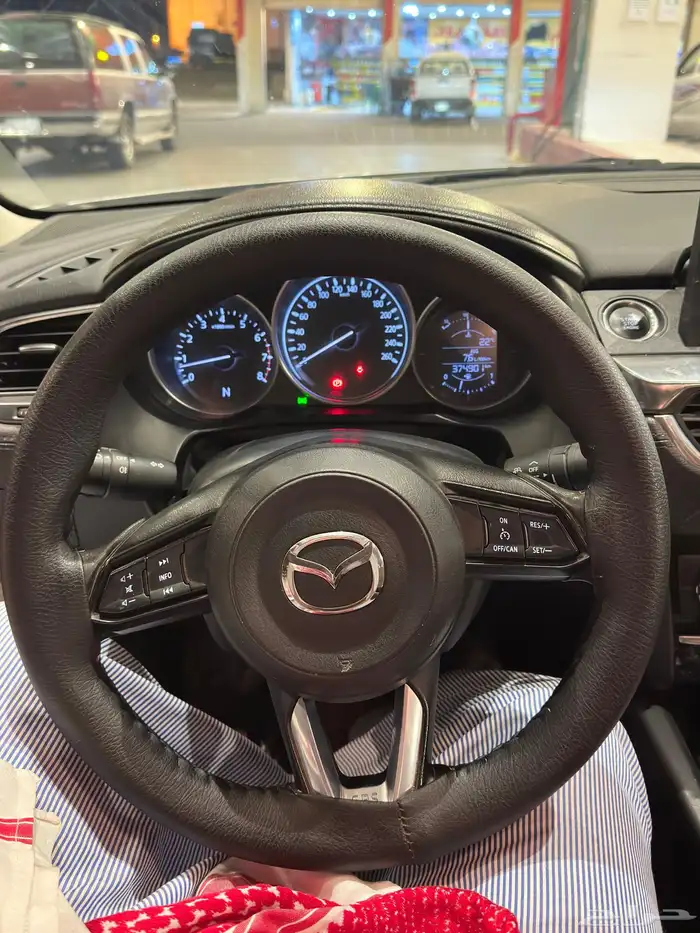 مازدا 2017 ماشيه 375 الف بدي وكاله مشروطه 5