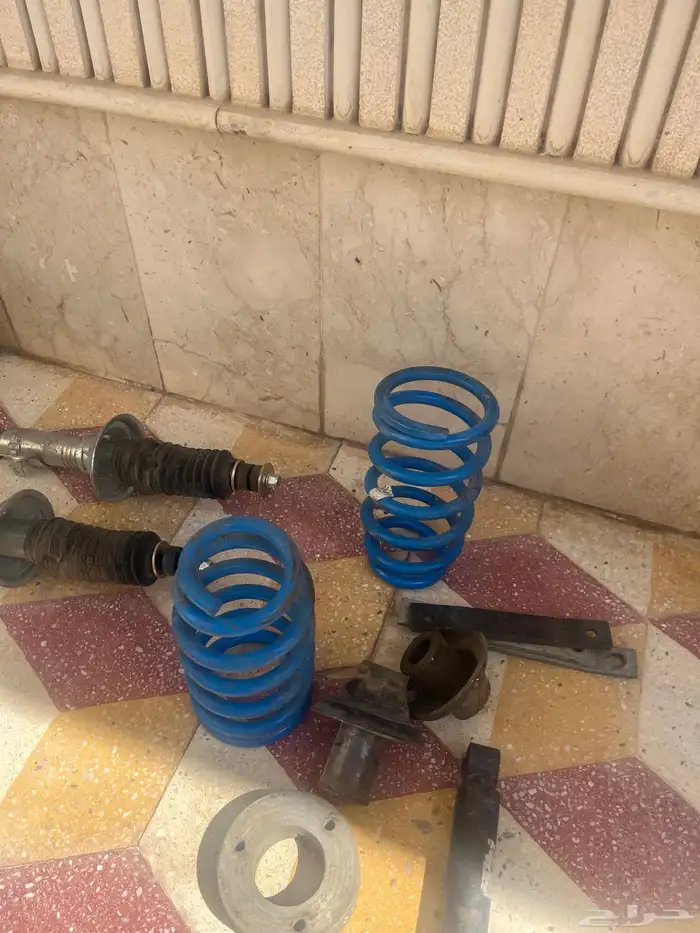 مساعدات بروفندر جنوط مرسيدس اغراض هايلوكس 2