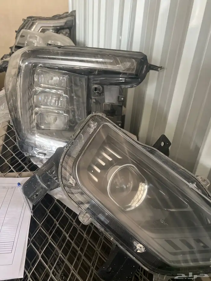 شمعات مازدا و أمريكي 3