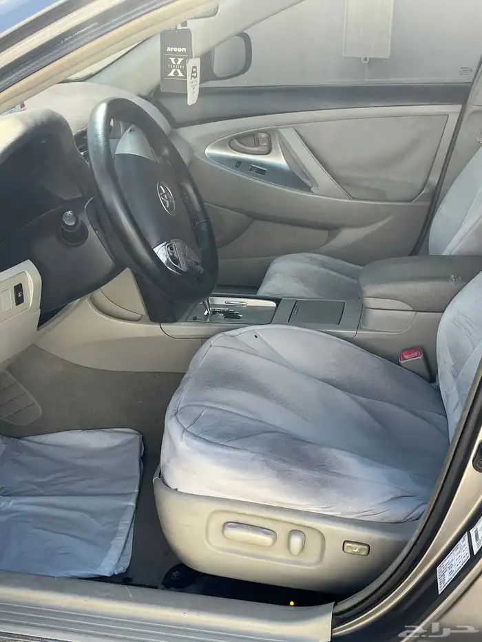 Toyota aurion 2010 3