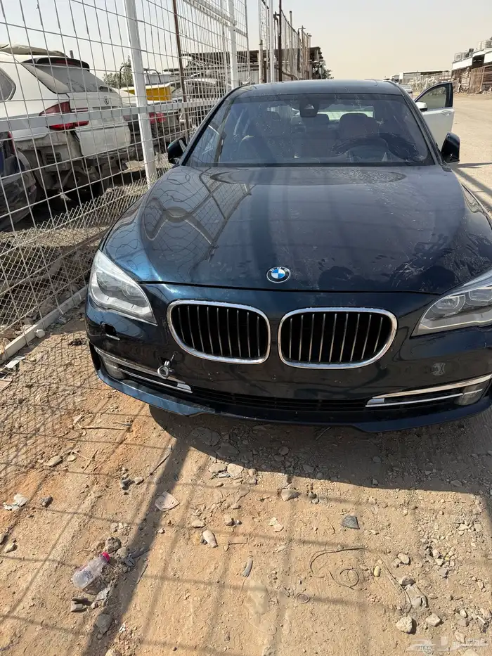 بي ام حجم 750 مديل 2015 تشليح قطع غيار متوفر الماني 3