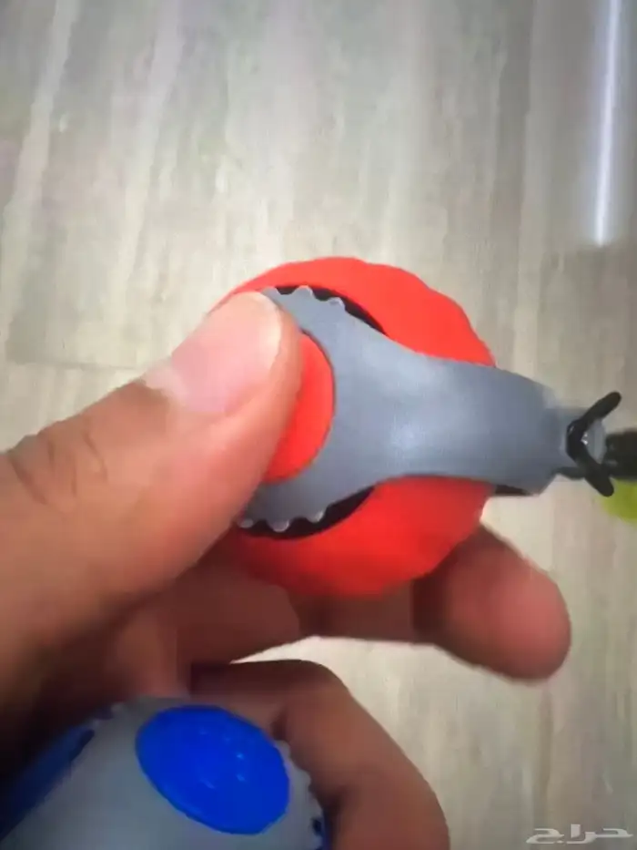كور متحركة للقطط والأطفال 0
