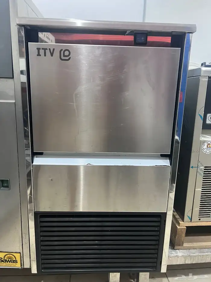 صانعه ثلج ايطالية بسعر طيب 1