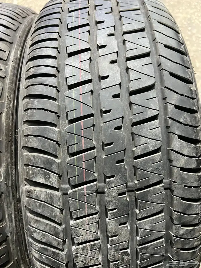 كفرات دنلوب وكاله مقاس 265 55 20 لاند 24 42