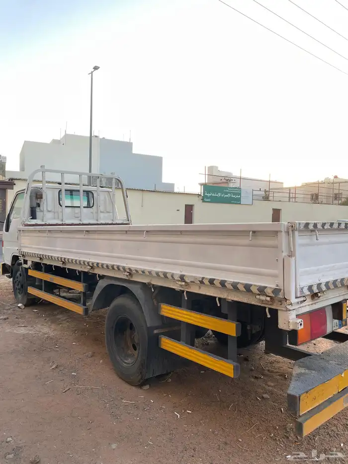 تويوتا - دينا صندوق للبيع 3