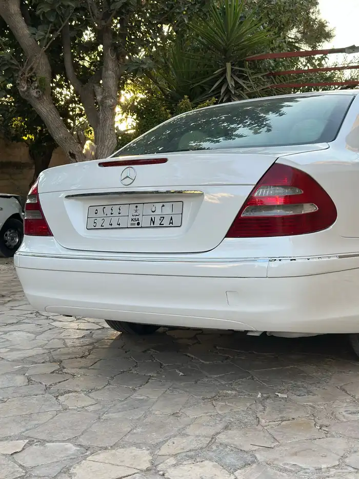 مرسيدس E200 مديل 2006 شرط 38