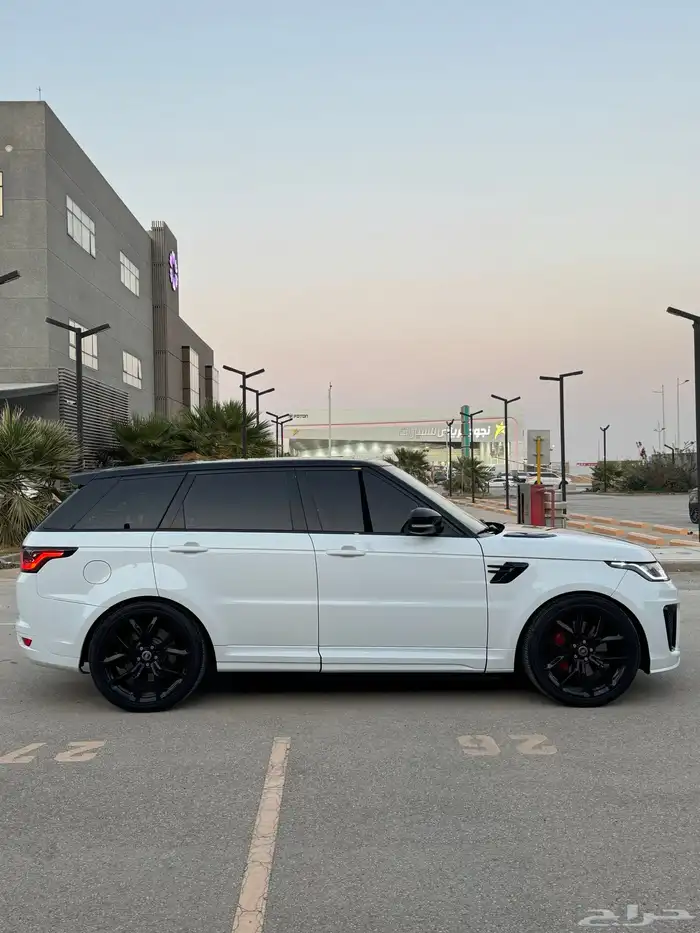 رنج روفر معدل SVR 5