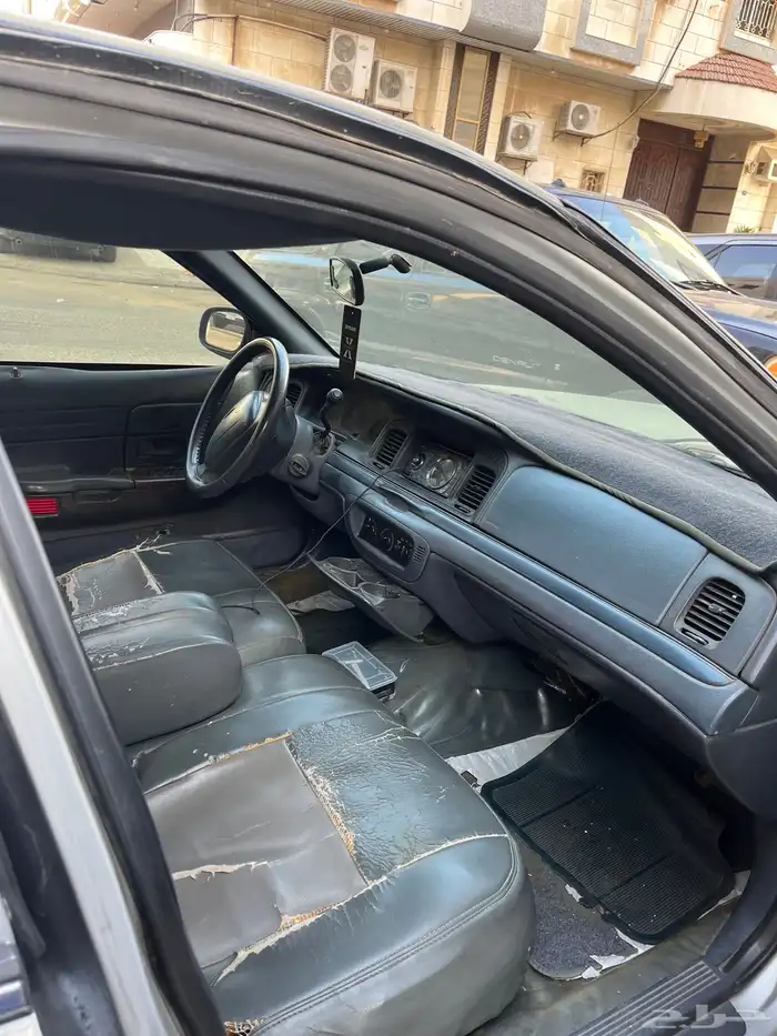 فورد فكتوريا بوليسي 98 6