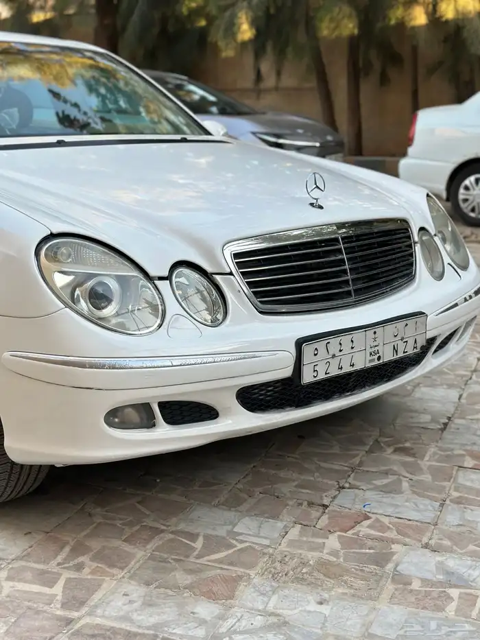 مرسيدس E200 مديل 2006 شرط 36