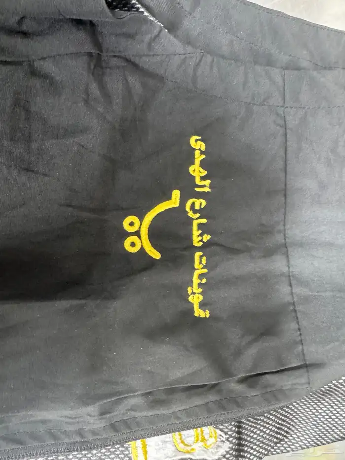 تطريز  تيشيرتات  كابات  سديريات  بلوفرات 0