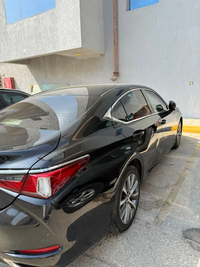 لكزس es 350 2019 سعودي 5