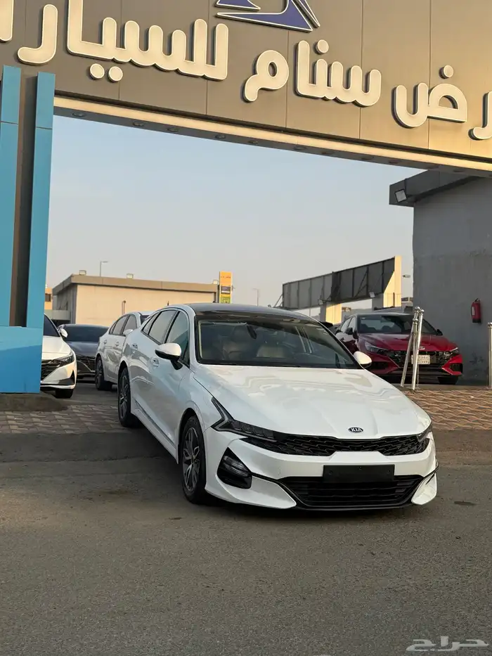 كيا 5 موديل 2021 بنورما فل كامل 8