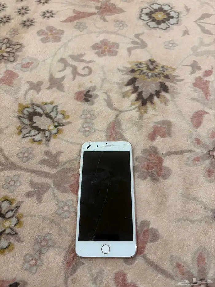 ايفون 7بلس وردي 1