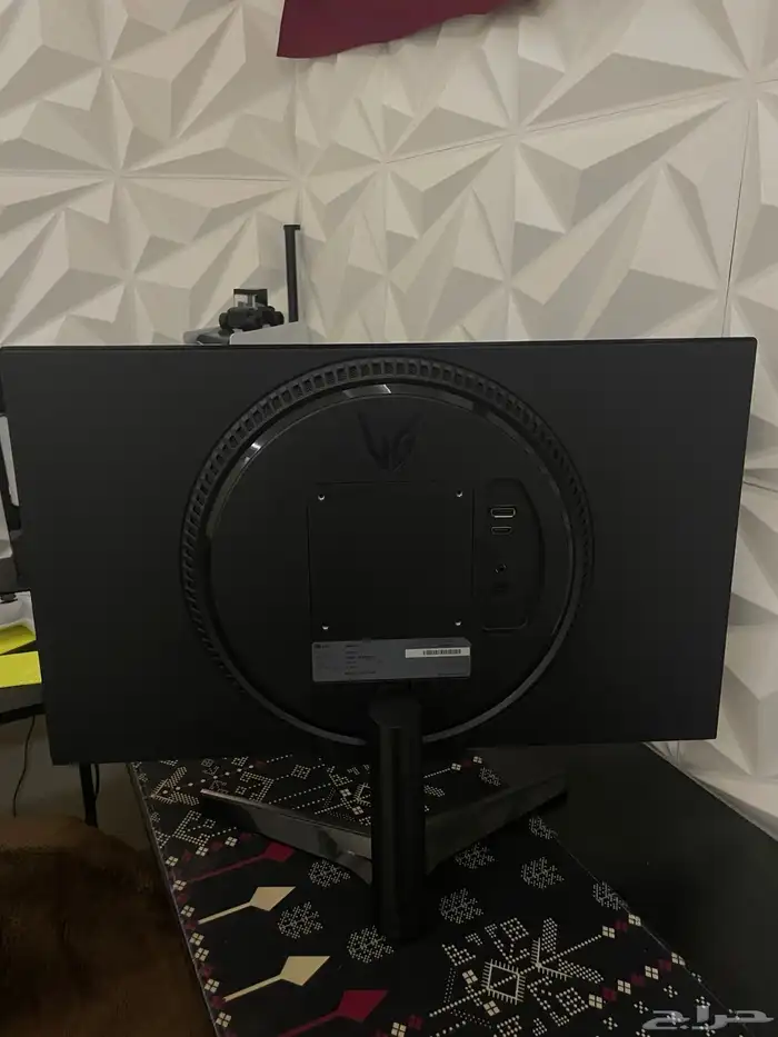 شاشة قيمنق LG للبيع 1