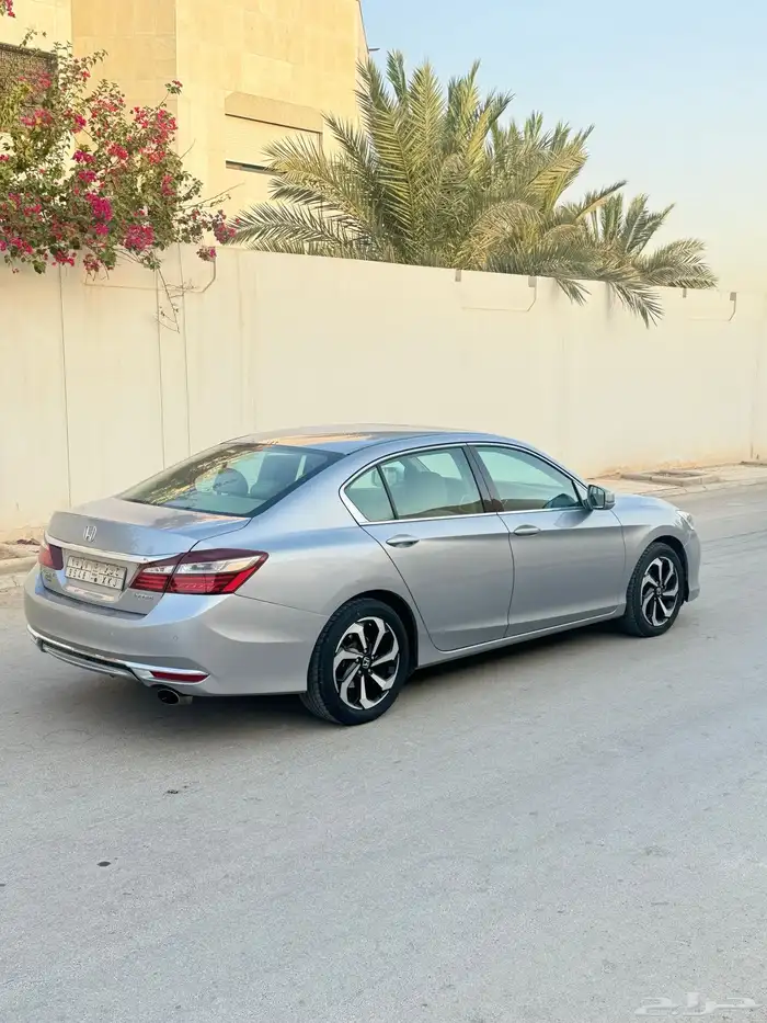 هوندا اكورد 2017 5