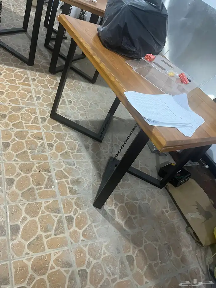 كراسي وطاولات 4