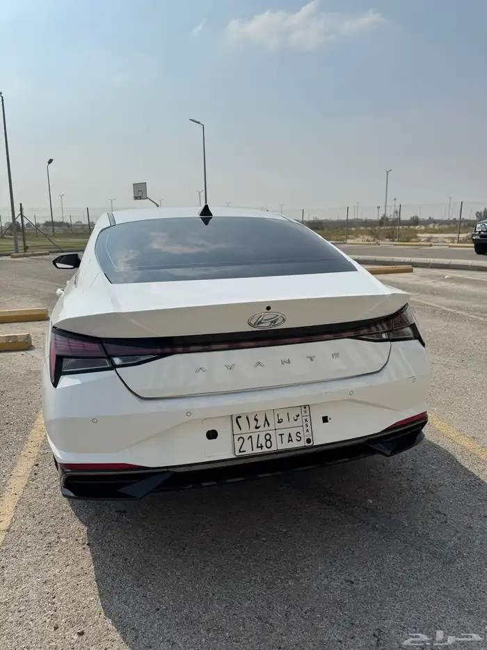 افانتي النترا 2022 2