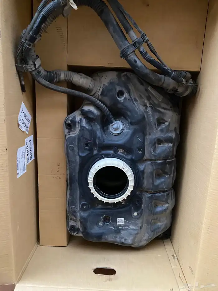 للبيع تانكي بنزين يارس 2015 0