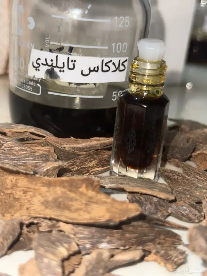 دهن عود 2