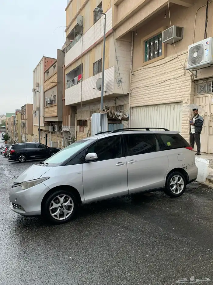تيوتا بريفيا 5