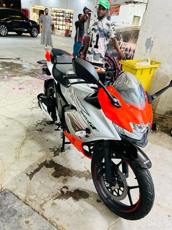 أريد بيع دراجة سوزوكي جيكسر اس اف 150 Suzuki gixxer sf 150 4
