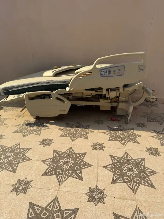 سرير طبي 0