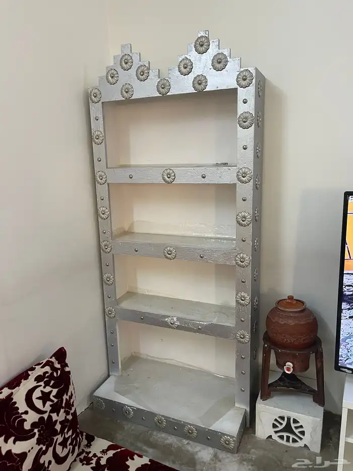 جلسه شعبيه متكامله بالكمار والطاوله الارضيه شبه جديده 1