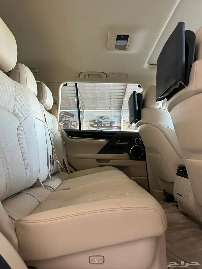 لكزس LX 570 2018 8