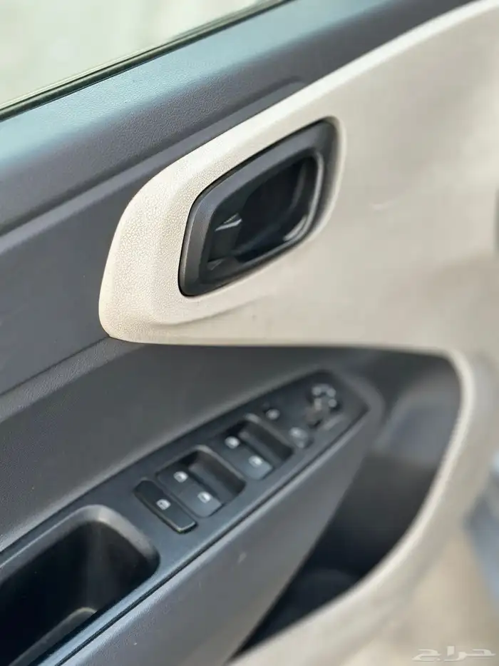 هيونداي i10 عداد 81 11