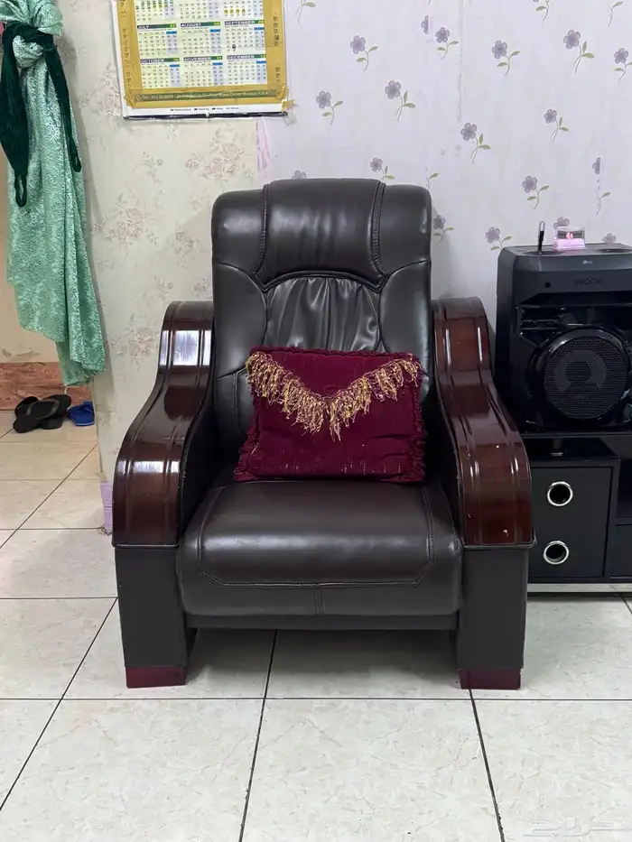 office SOFA 150 each 2