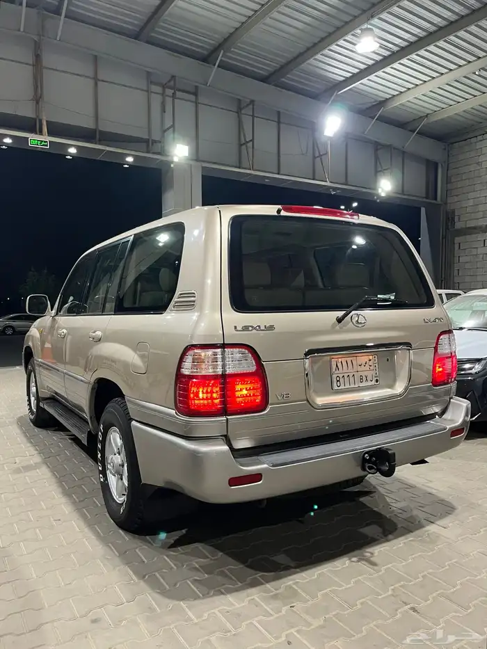 لكزس 2000 LX 470 شبه الجديد 11