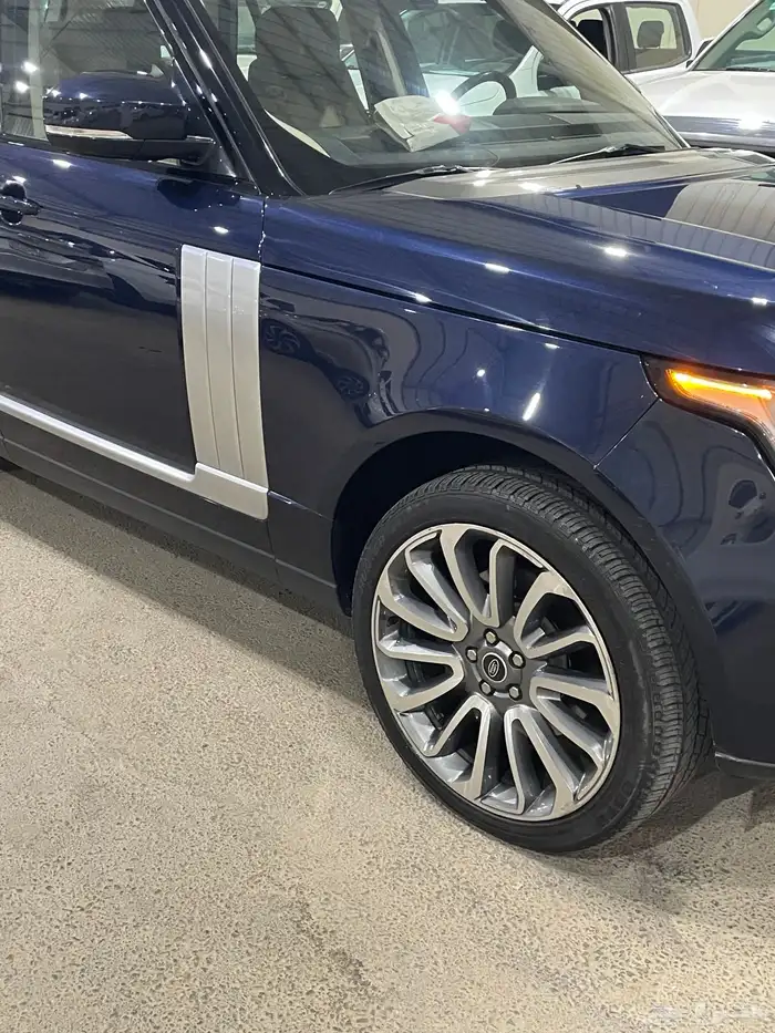 للبيع رنج روفر 2014 فوج 32