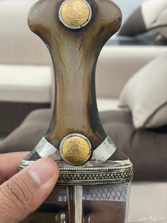 جنبيه للبيع قرن قديم 1