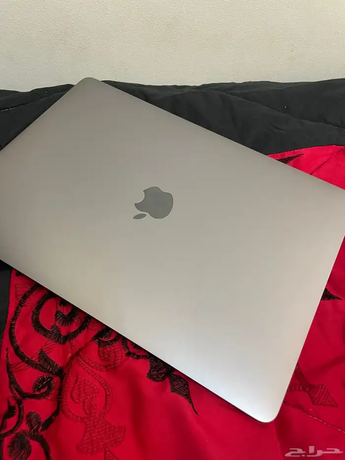 إعلان بيع  ماك بوك برو 2020 (MacBook Pro 13-inch)شبه جديد 1