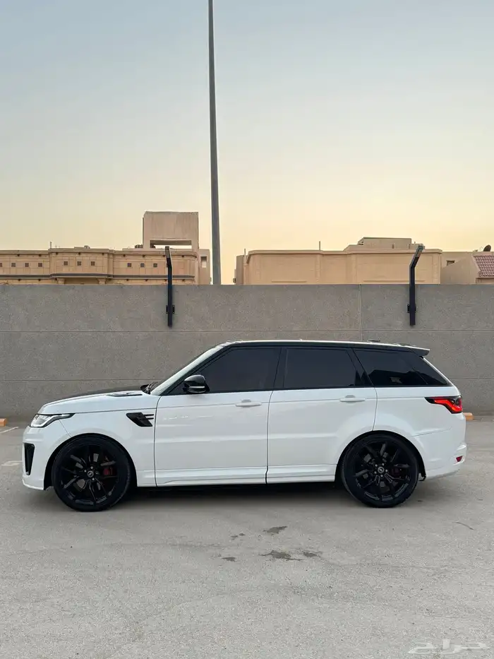 رنج روفر معدل SVR 1