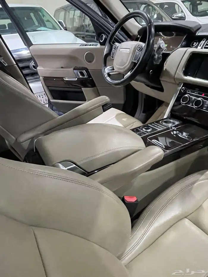 للبيع رنج روفر 2014 فوج 49