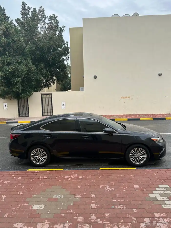 لكسز ES350 2017 14