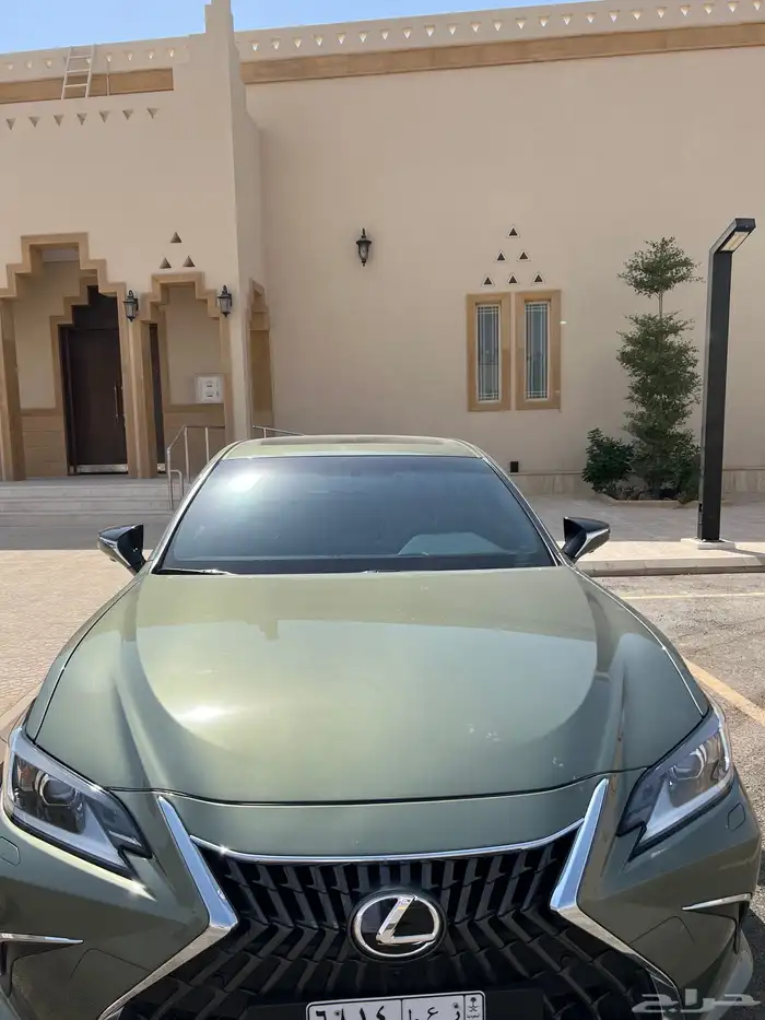للبيع لكزس 2023 استخدام نظيف شخصي 8