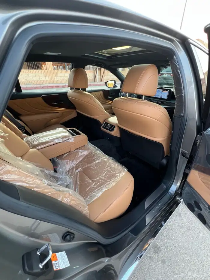 لكزس 2021 LS 350 موتر شرط وكاله قمه بنضافه 10