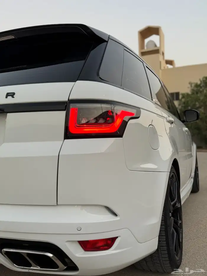 رنج روفر معدل SVR 3