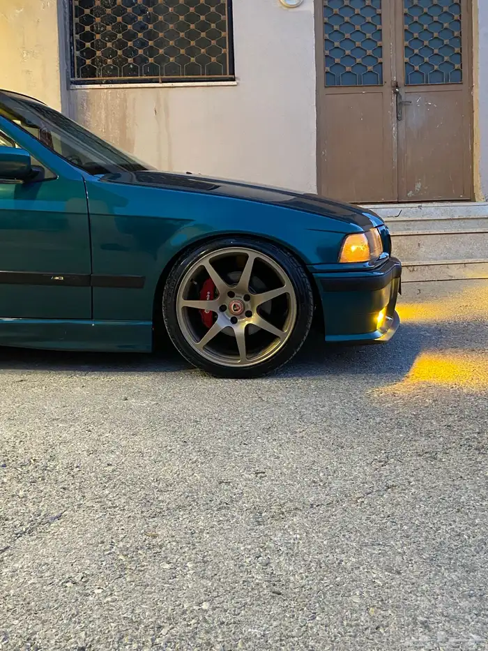 BMW عليها كت M3 3