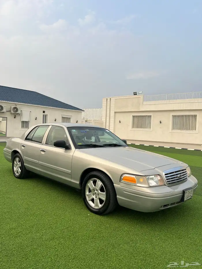 فورد كراون فكتوريا 2011 سعودي 59