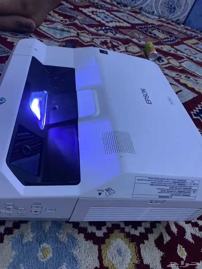 بروجكتر كما هو موضح بصورة 2